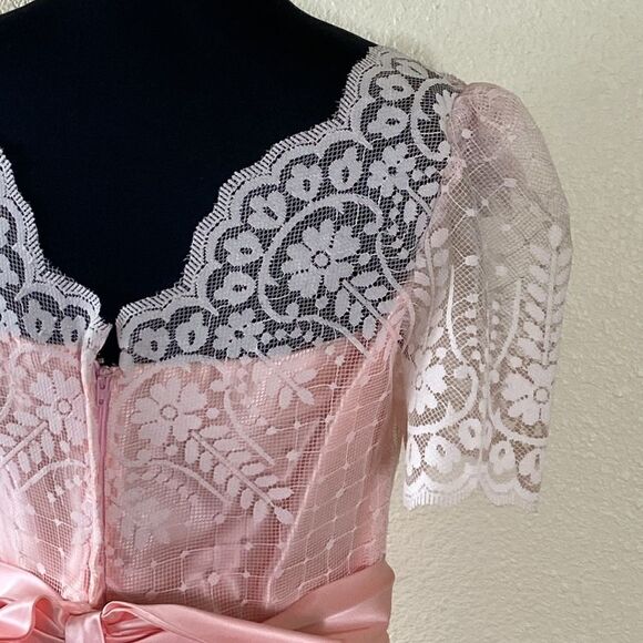 Vintage ILGWU JCPenney Made In USA Lace Formal Dress Size 11/12 - Picture 9 of 15